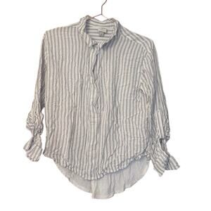 A new day blue and white button down shirt size medium